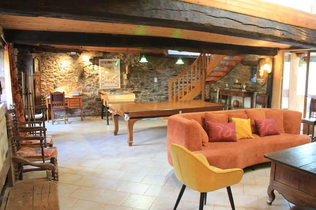 Gite De Barenton En Foret De Broceliande 12 Couchages Bain Nordique Paimpont 0*,  Franciaország